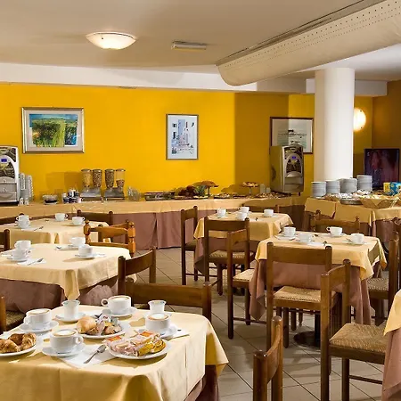 Hotel Nuovo Diana 3*